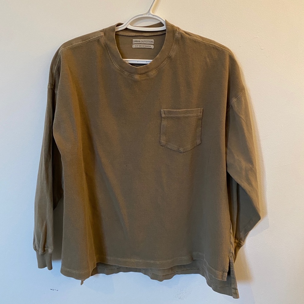 long sleeve from urban outfitters vintage look
